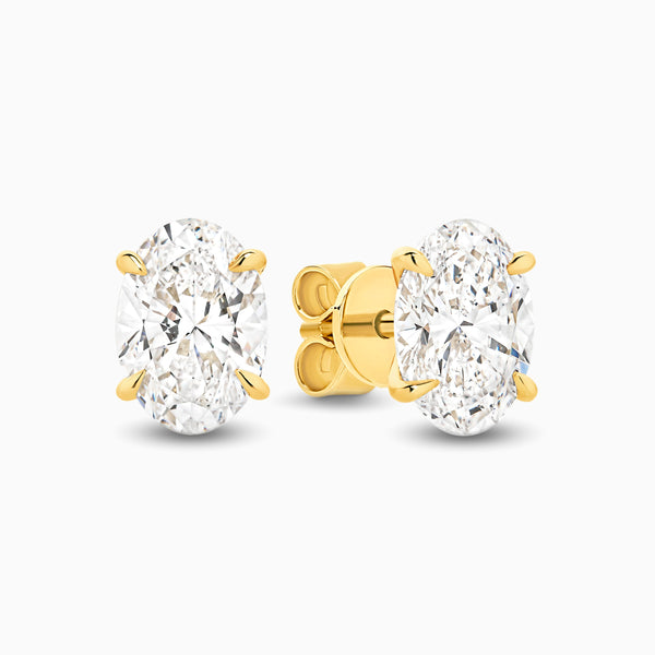 Lab-grown diamond stud earrings